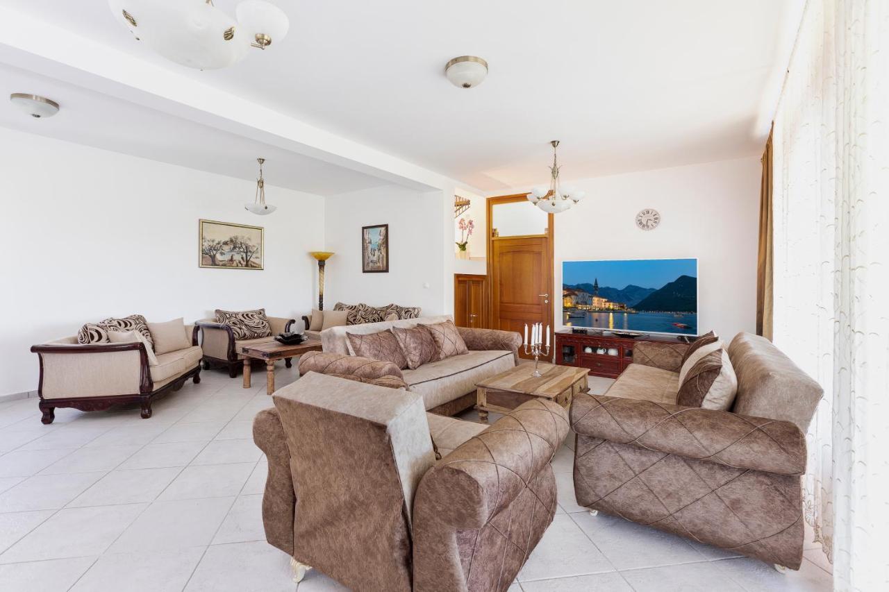 Villa Forest Kotor Exterior foto